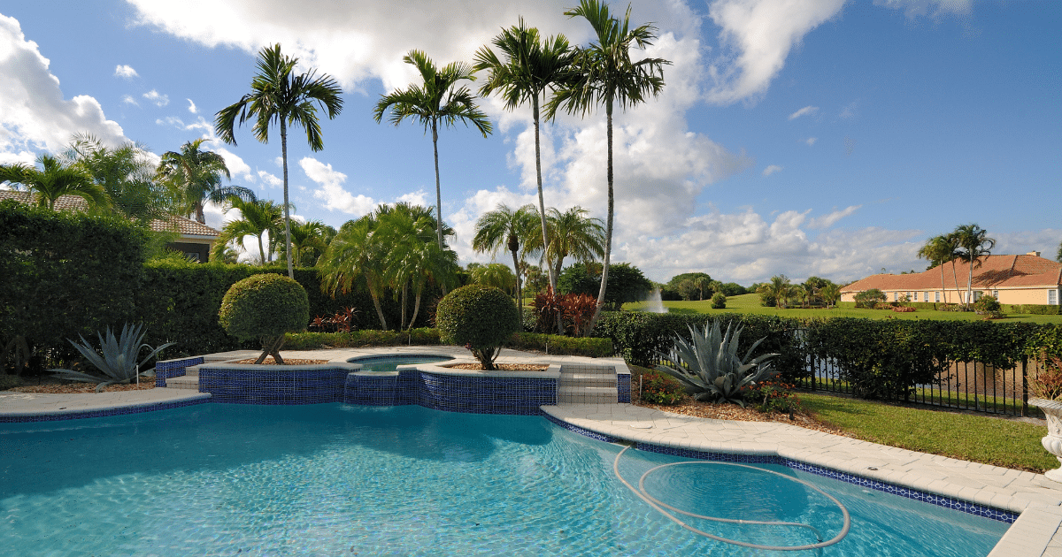 how much is it to build a pool in Florida